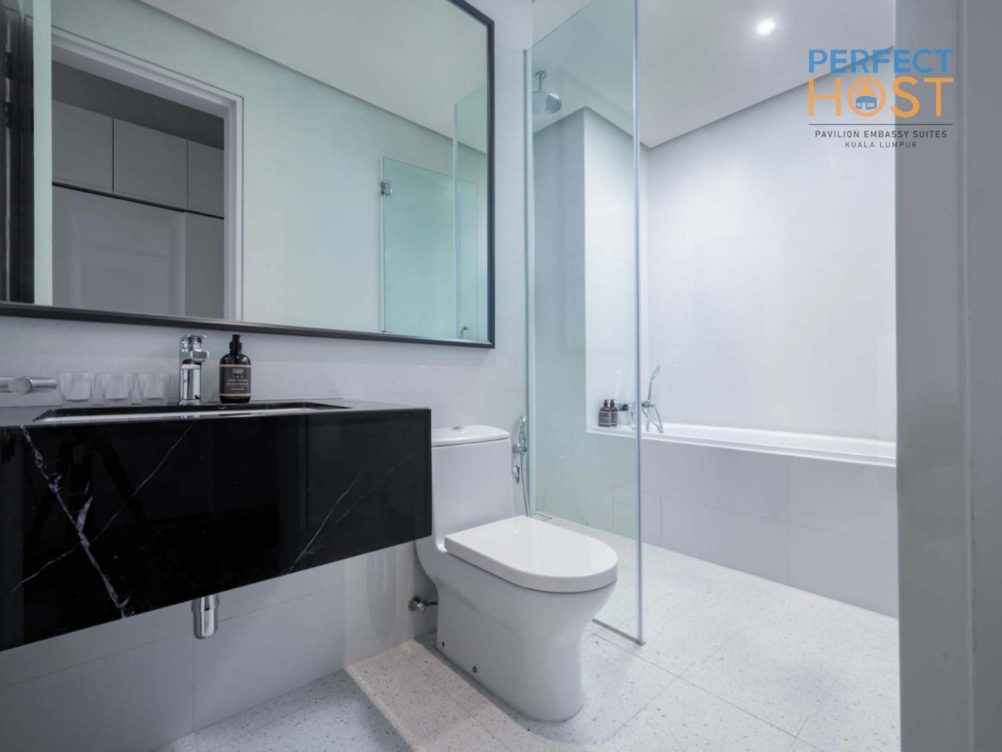 Pavilion Embassy Suites Kl By Perfect Host Kuala Lumpur Zimmer foto